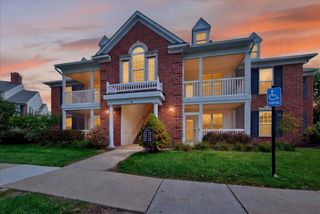 932 W Summerfield Glen Circle, Scio Twp, MI 48103