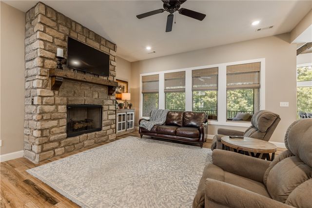 21808 Friendship View Road, Springdale, AR 72764