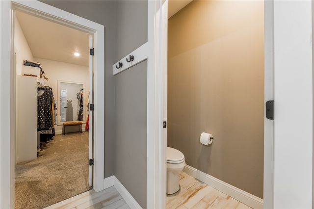 21808 Friendship View Road, Springdale, AR 72764
