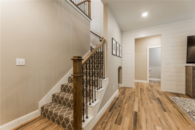 21808 Friendship View Road, Springdale, AR 72764