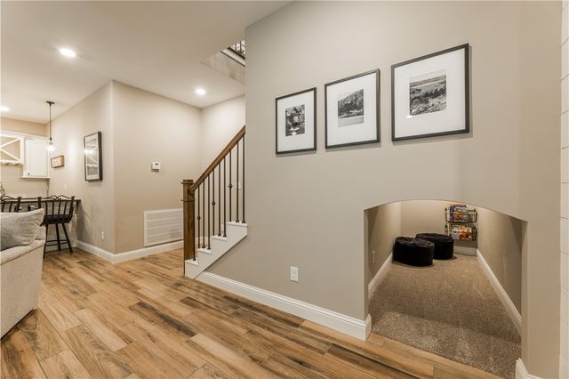21808 Friendship View Road, Springdale, AR 72764