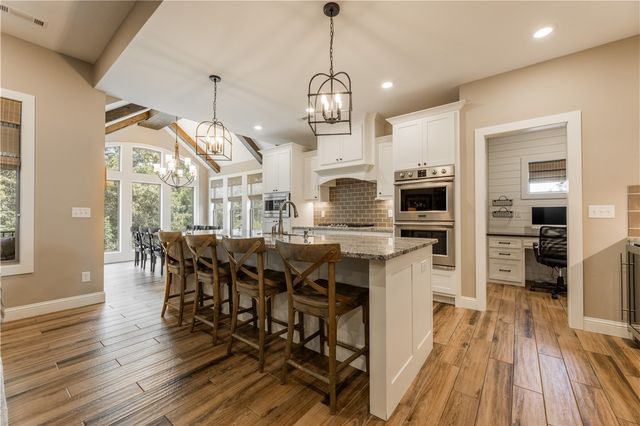 21808 Friendship View Road, Springdale, AR 72764
