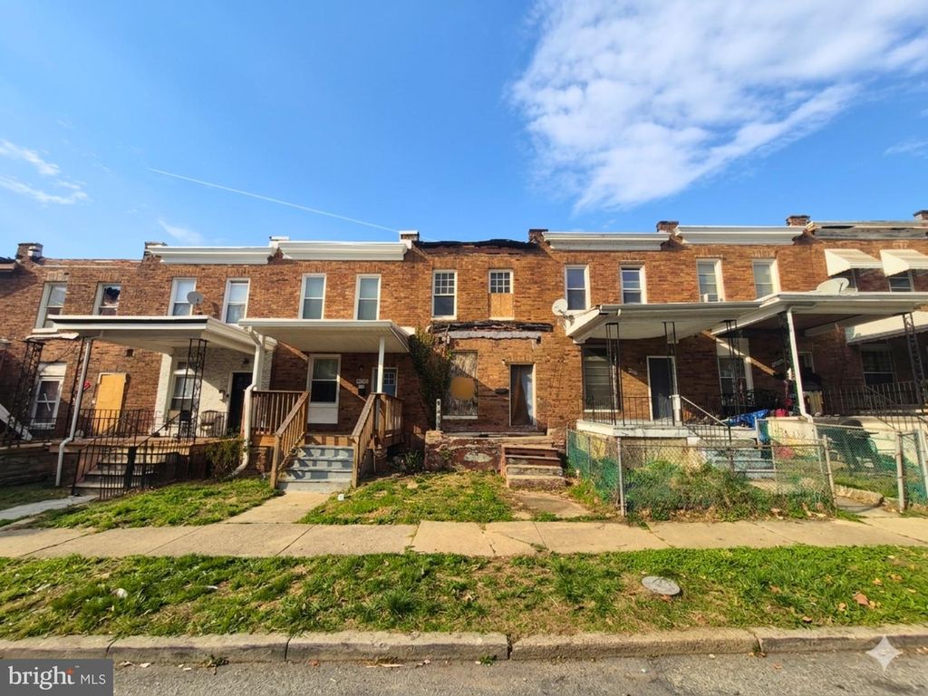 Image 1 of property listing at 3010 RAYNER AVE, Baltimore, MD 21216