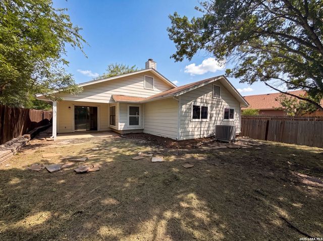 7339 LONGING TRL, San Antonio, TX 78244