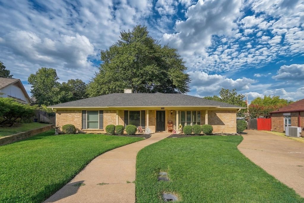 5914 Walden Trail, Arlington, TX 76016 — photo 2