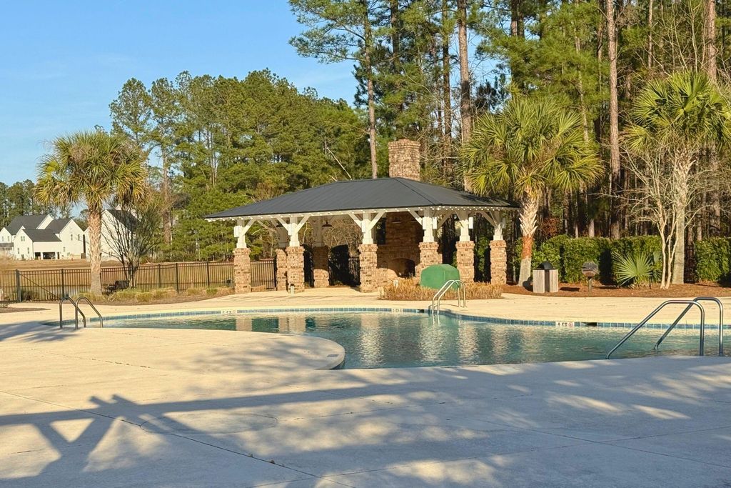 Image 13 of property listing at 1321 Wood Sorrel Drive, Moncks Corner, SC 29461