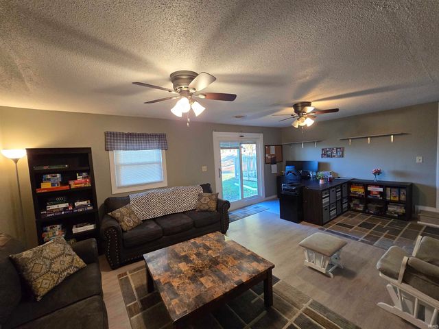 400 E Co Rd 775 South, Muncie, IN 47302