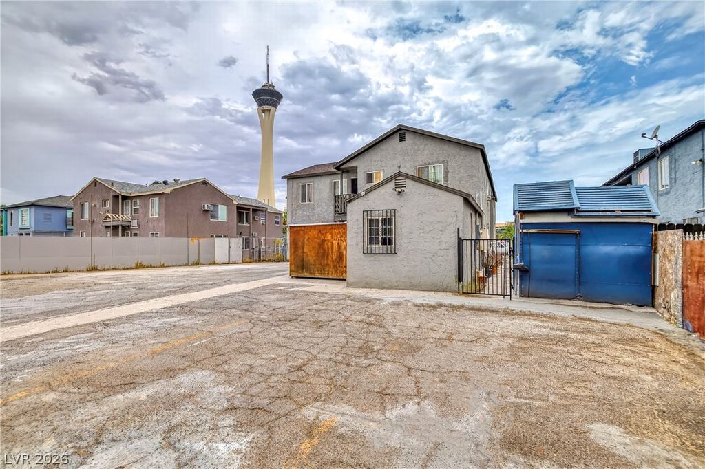 1715 Santa Paula Drive, Las Vegas, NV 89104 — photo 5