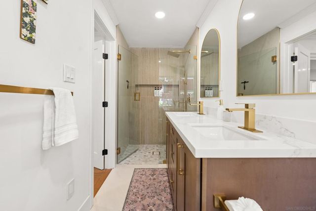 16021 Pomerado, Poway, CA 92064