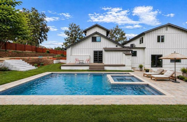 16021 Pomerado, Poway, CA 92064
