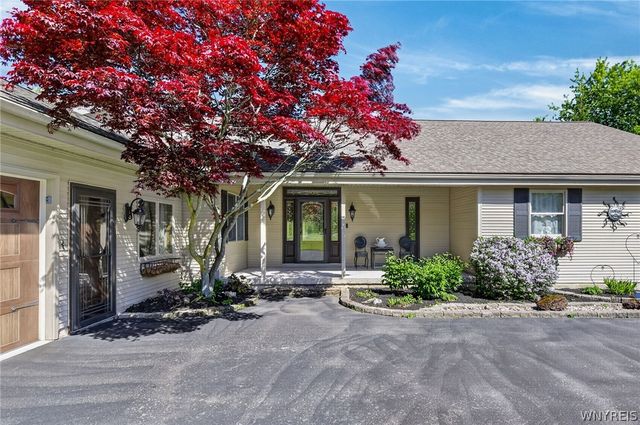 4119 Beach Ridge Road, Pendleton, NY 14120