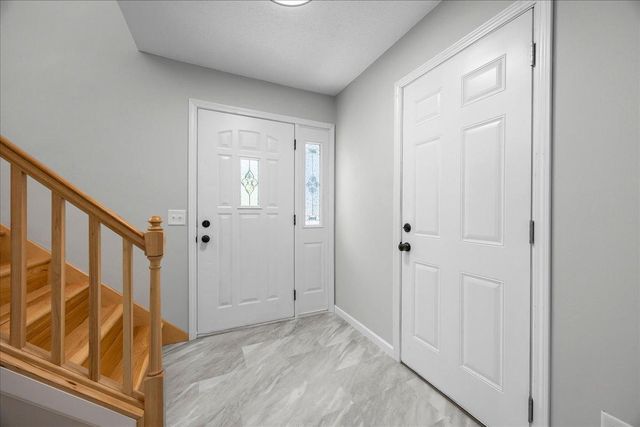 107 221st Avenue NW, Oak Grove, MN 55011
