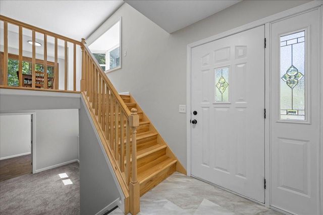 107 221st Avenue NW, Oak Grove, MN 55011