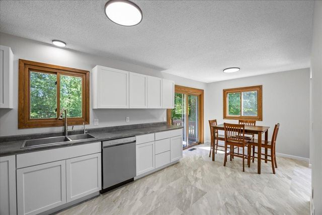 107 221st Avenue NW, Oak Grove, MN 55011