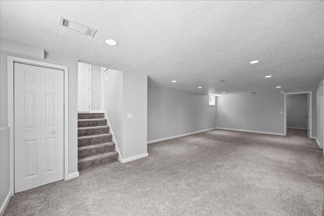 107 221st Avenue NW, Oak Grove, MN 55011