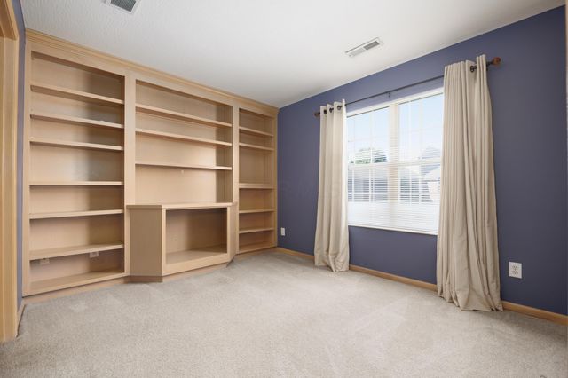 3906 Sandstone Circle, Powell, OH 43065