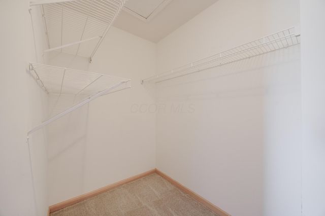 3906 Sandstone Circle, Powell, OH 43065