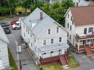 34 Grant St, Taunton, MA 02780