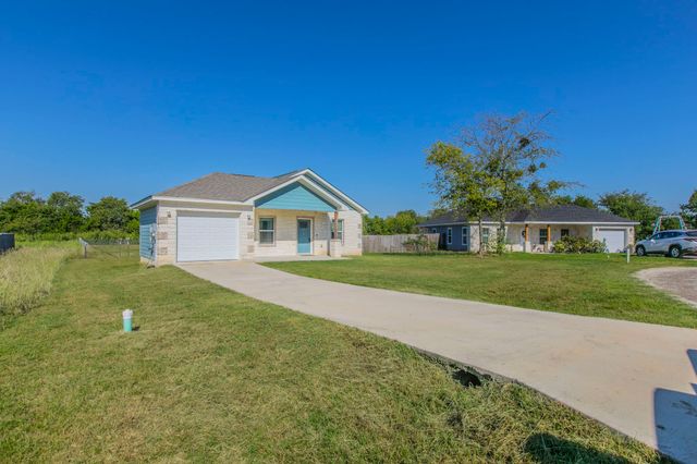 102 Ave B, Moody, TX 76557