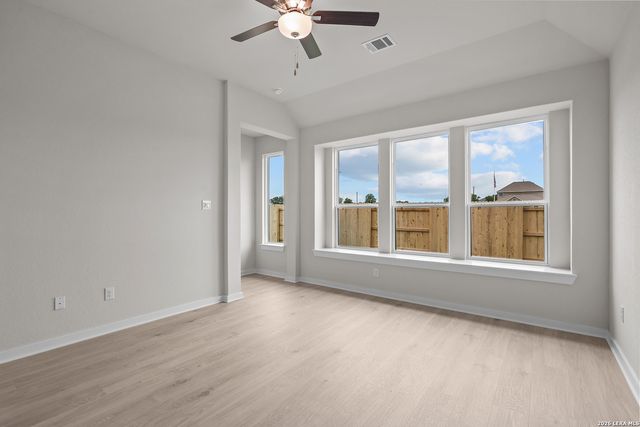 544 Paramus Park, Cibolo, TX 78108