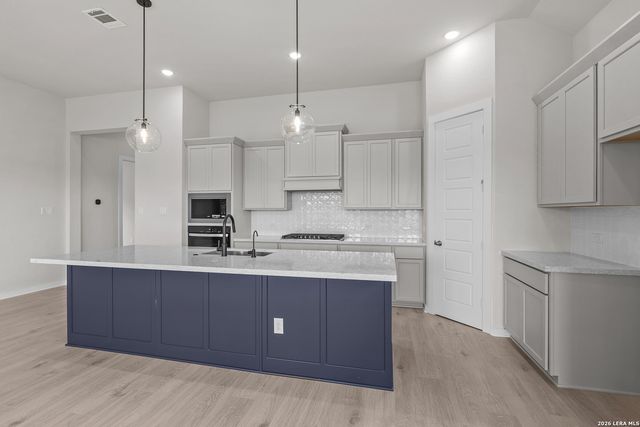 544 Paramus Park, Cibolo, TX 78108