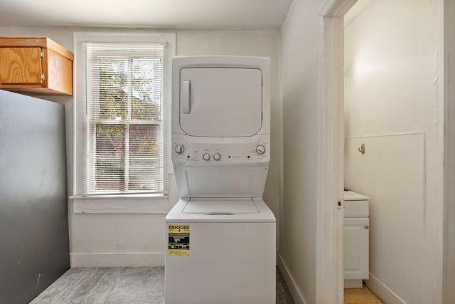 138 Line Street E, Charleston, SC 29403