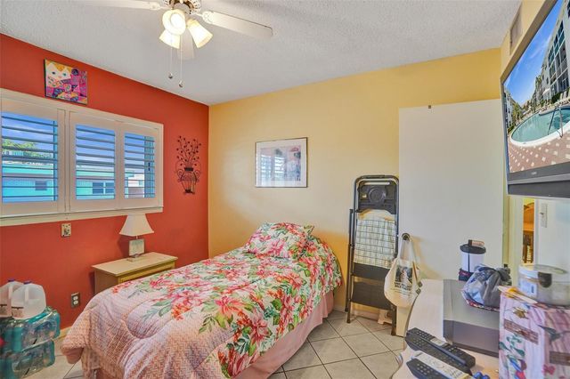 1461 S Ocean Boulevard 303, Lauderdale By The Sea, FL 33062