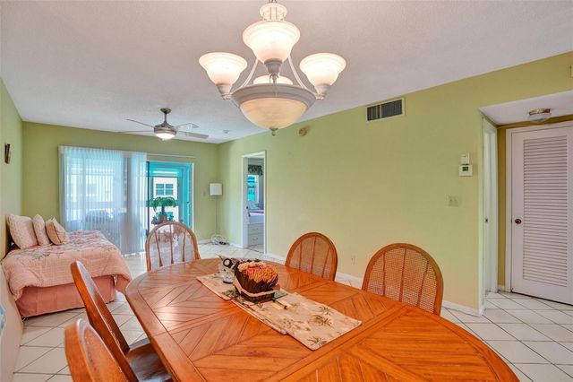 1461 S Ocean Boulevard 303, Lauderdale By The Sea, FL 33062