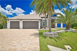 2273 Crystal DR, Fort Myers, FL 33907