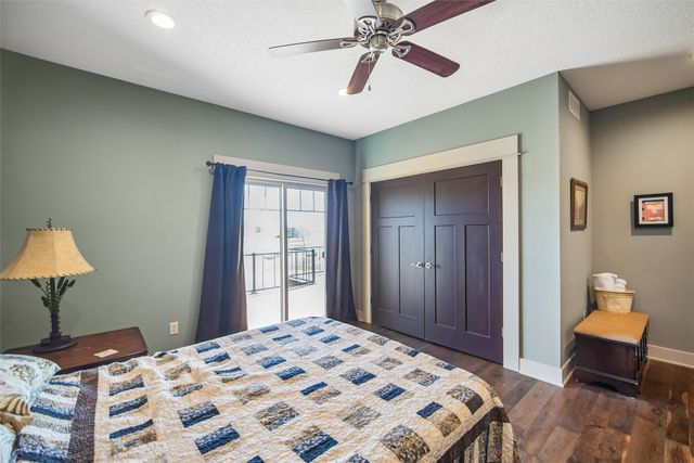 110 Lake Shore Drive, Dallas Center, IA 50063