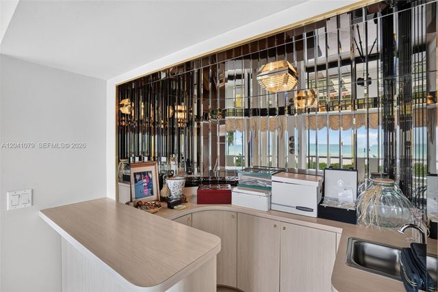 5757 Collins Ave 405, Miami Beach, FL 33140