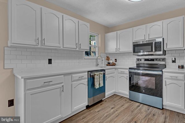 8566 KIM MARIE CT, Pasadena, MD 21122