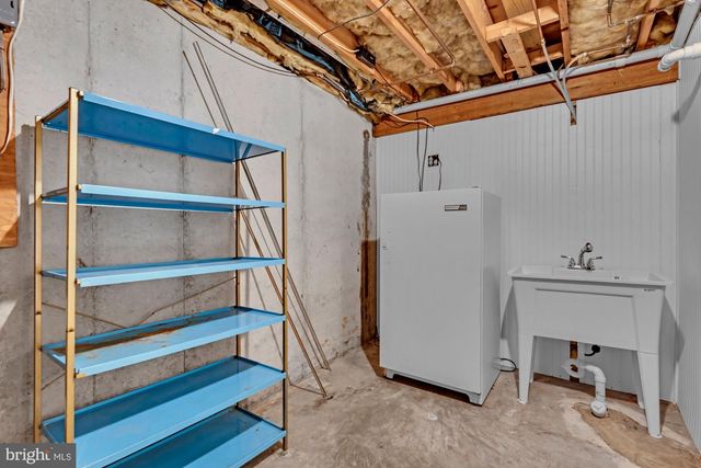 8566 KIM MARIE CT, Pasadena, MD 21122