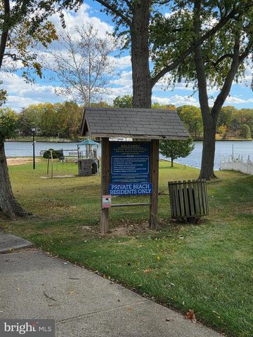 8566 KIM MARIE CT, Pasadena, MD 21122