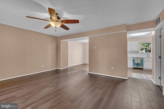 8566 KIM MARIE CT, Pasadena, MD 21122