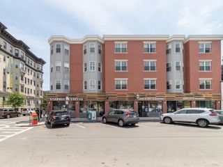 1304 Commonwealth Avenue 5, Boston, MA 02134