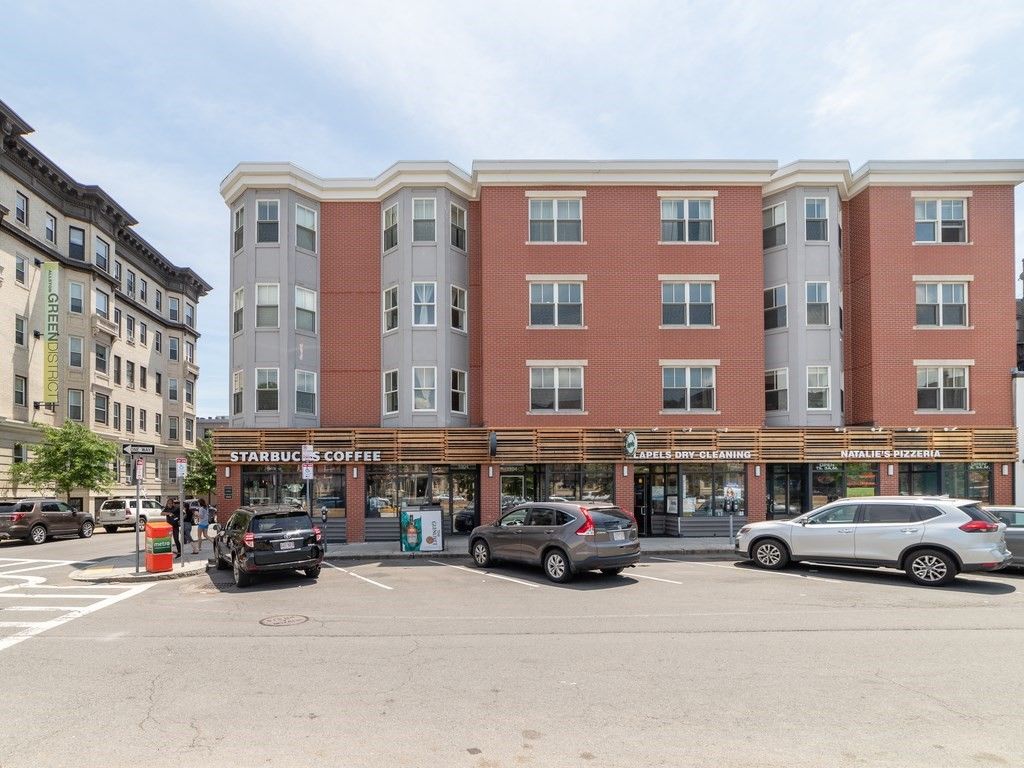 1304 Commonwealth Avenue 5, Boston, MA 02134