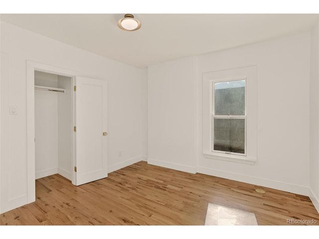 734 N Downing St, Denver, CO 80218