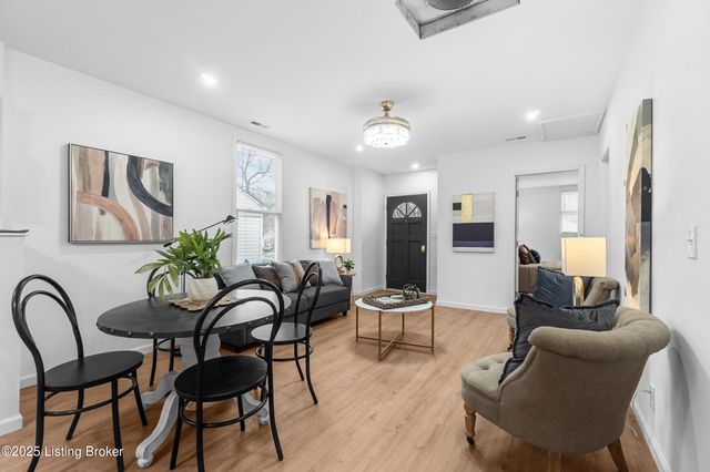 3801 Craig Ave, Louisville, KY 40215