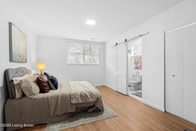 3801 Craig Ave, Louisville, KY 40215