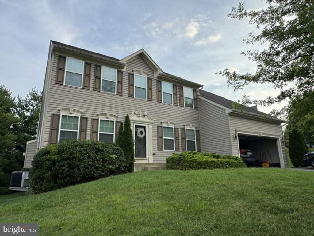 2877 MAHLA CT, Manchester, MD 21102
