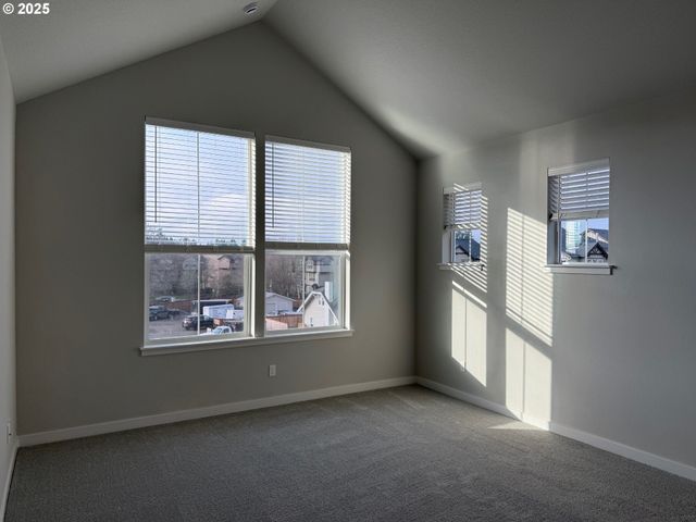 3546 Se BROOKWOOD Ave, Hillsboro, OR 97123