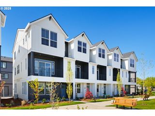 3546 Se BROOKWOOD Ave, Hillsboro, OR 97123