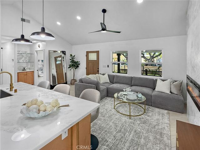 1108 Williamson Avenue, Fullerton, CA 92833