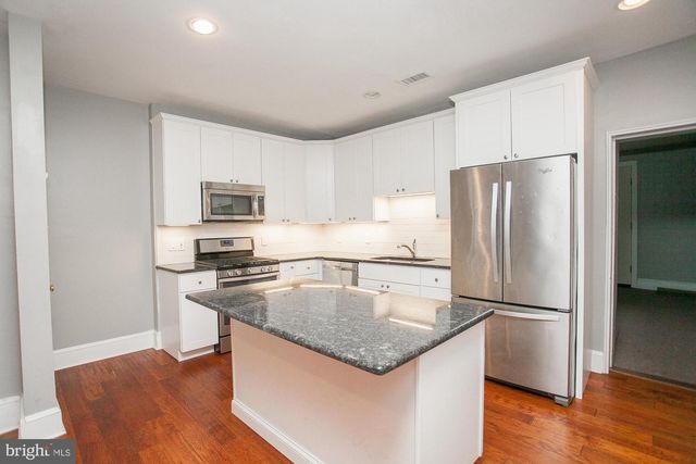 235 ROXBOROUGH AVE, Philadelphia, PA 19128