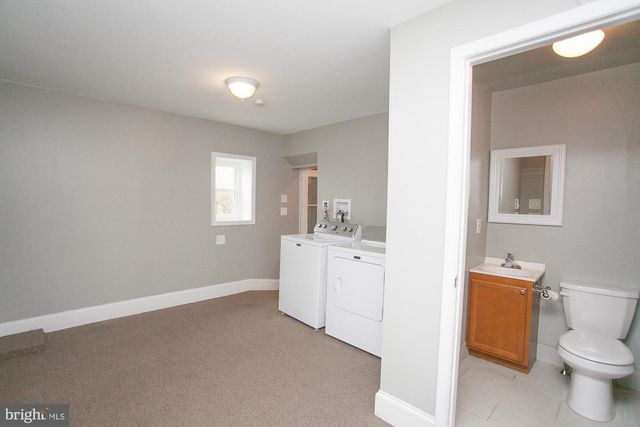 235 ROXBOROUGH AVE, Philadelphia, PA 19128