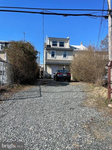 235 ROXBOROUGH AVE, Philadelphia, PA 19128