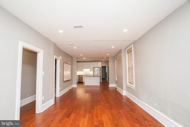 235 ROXBOROUGH AVE, Philadelphia, PA 19128