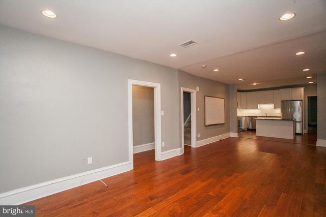 235 ROXBOROUGH AVE, Philadelphia, PA 19128