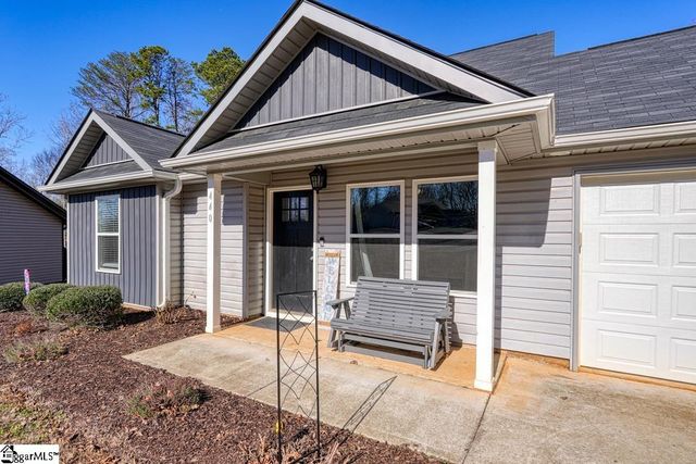 440 Foliage Court, Inman, SC 29349